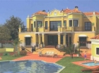 Terreno se vende en Estepona, Costa del Sol - mejor precio | unprecio.es