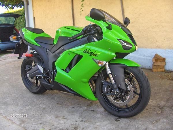 KAWASAKI NINJA ZX-6R