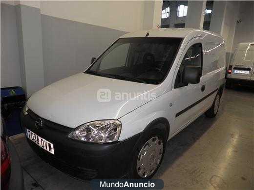 Opel Combo 1.3 CDTI Essentia