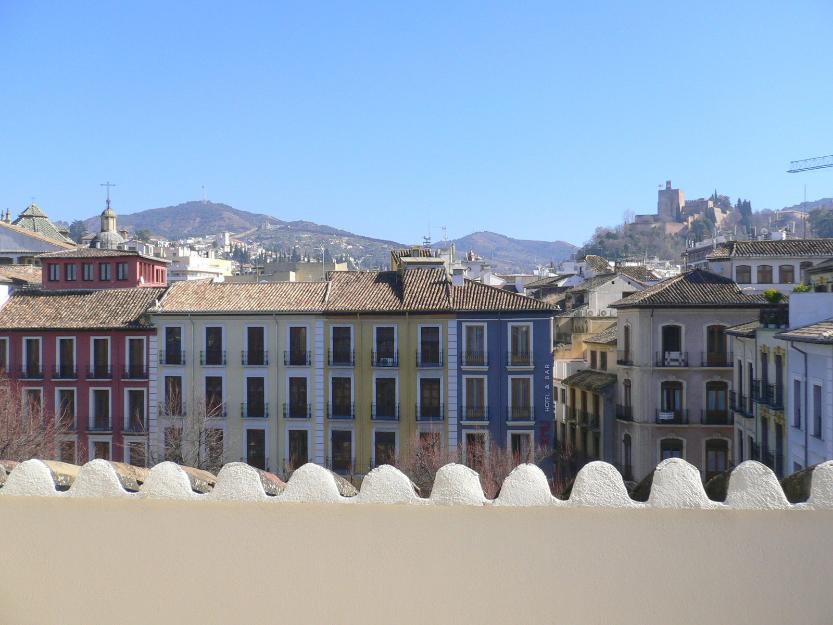 Atico con vistas a la alhambra y catedral, sin muebles, 3 dormitorios
