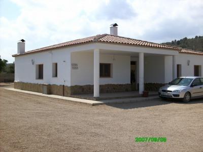 3b  , 1ba   in Teresa De Cofrentes,  Valencia And Costa del Azahar   - 110000  EUR