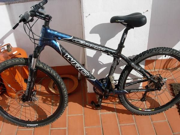 BICICLETA DE CARBONO