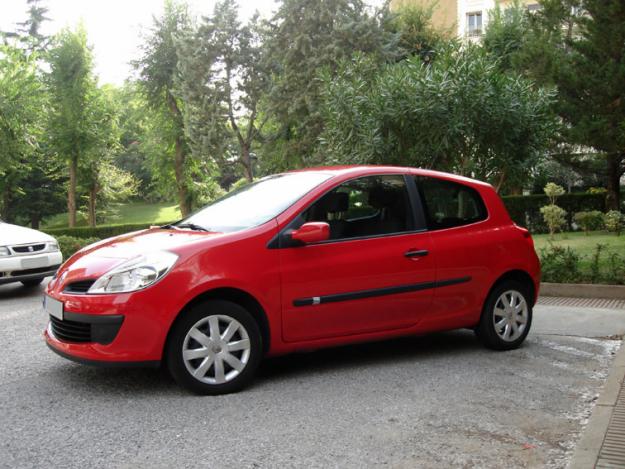 Vendo clio rojo