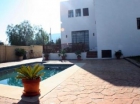 Chalet con 3 dormitorios se vende en Alhaurin de la Torre - mejor precio | unprecio.es