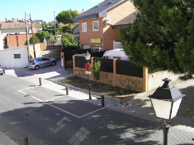 Dúplex en Serranillos del Valle