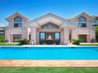 Chalet con 5 dormitorios se vende en Benahavis, Costa del Sol - mejor precio | unprecio.es