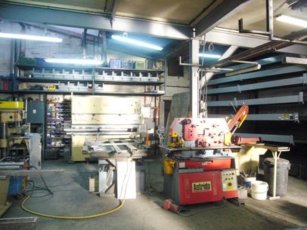 Taller de cerrajeria y planchisteria