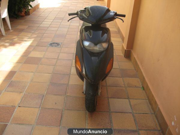 vendo ciclomotor honda sfx