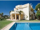 Adosado con 3 dormitorios se vende en Marbella, Costa del Sol - mejor precio | unprecio.es