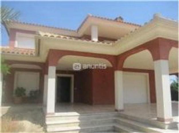 Chalet en Algezares