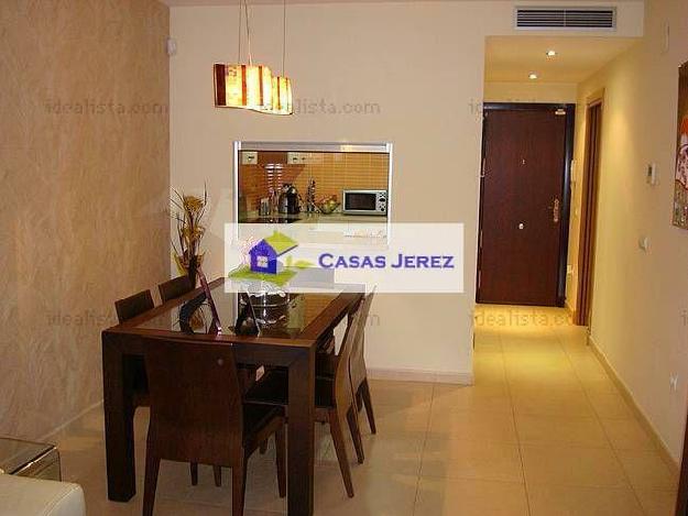 Piso 3 dormitorios, 2 baños, 2 garajes, Nuevo, en Jerez de la Frontera, Cádiz