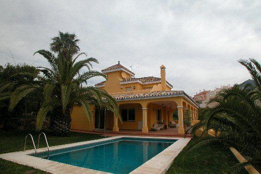 Chalet en venta en Nueva Andalucia, Málaga (Costa del Sol)