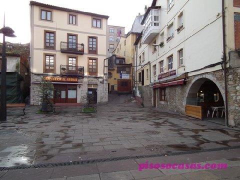 Venta de local en Venta De Local Comercial En La Calle Arenal De San, San Vicente de la Barquera (Cantabria)