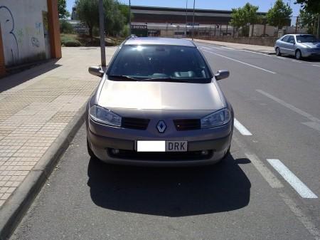 Renault Megane sedan confor dynamic 16 16v en CACERES