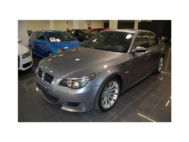 BMW SERIE 5 M5