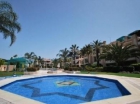 Apartamento con 3 dormitorios se vende en Marbella, Costa del Sol - mejor precio | unprecio.es