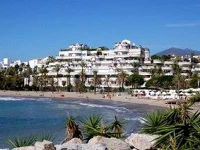 Apartment for Sale in Malaga, Andalucia, Ref# 2761898