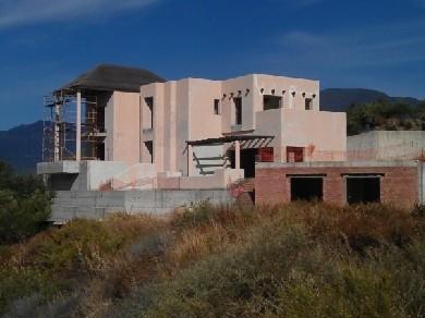 Chalet con 7 dormitorios se vende en Istan
