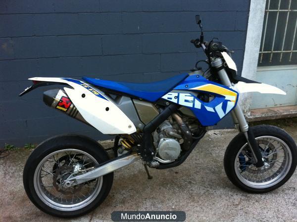 Husaberg 570 fe con kit supermotard