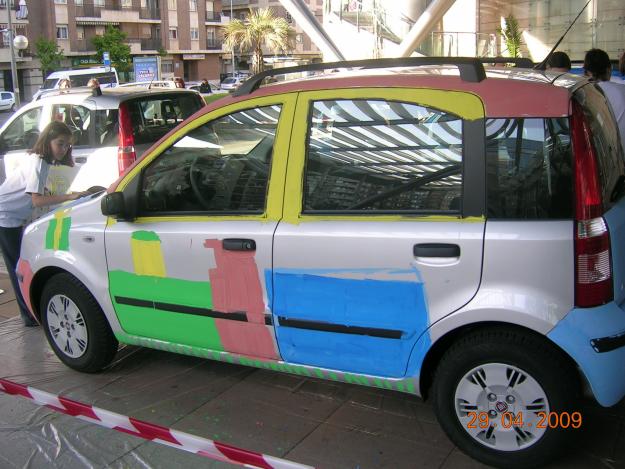 VENDO COCHE KM. 0