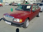 Venta de coche Mercedes 190 2.5d '85 en A Coruña - mejor precio | unprecio.es
