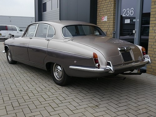 Jaguar 420 G