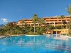 Apartamento con 2 dormitorios se vende en Marbella, Costa del Sol - mejor precio | unprecio.es