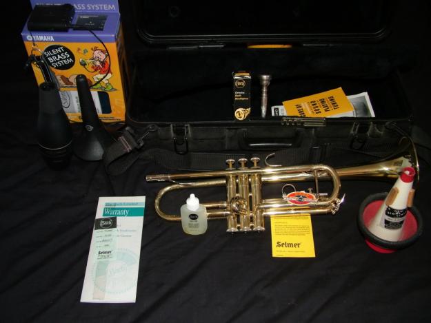 TROMPETA Selmer / Bach TR300 + Silent Brass + Accesorios