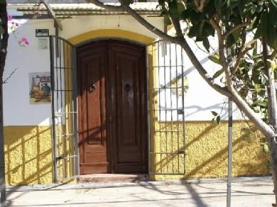 Chalet con 3 dormitorios se vende en Alhaurin el Grande