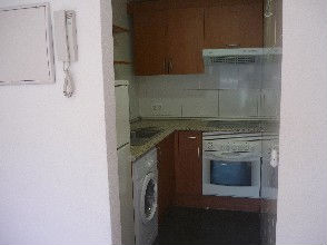 En vallecas alquilo apartamento sin muebles