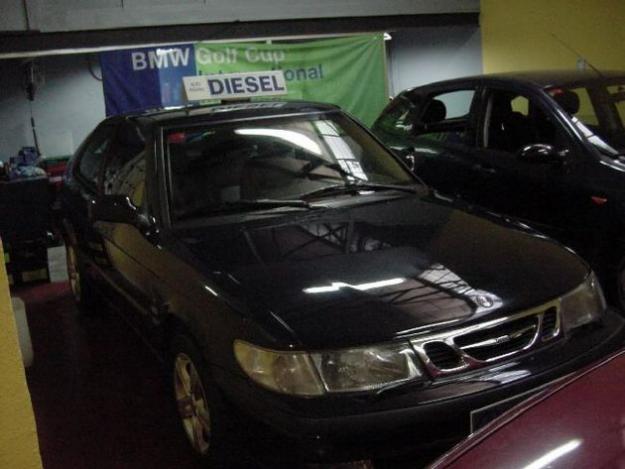 Venta de coche Saab 9-3 TDI 115 CV 3P '00 en Barcelona