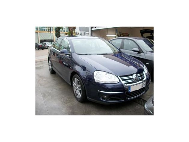 VOLKSWAGEN Jetta 1.9TDI Advance