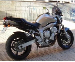 YAMAHA fz6n