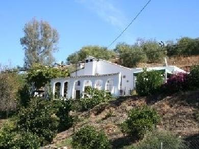 Chalet con 2 dormitorios se vende en Guaro