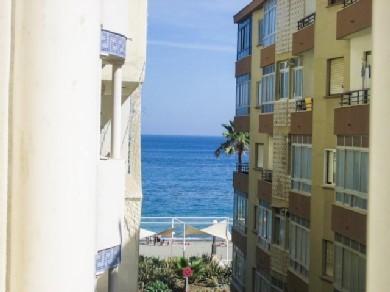 Apartamento con 2 dormitorios se vende en Estepona, Costa del Sol