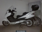 BURGMAN 400 ABS ,IMPECABLE BLANCA SOLO 1500 KMS CON GARANTIA OFICIAL - mejor precio | unprecio.es