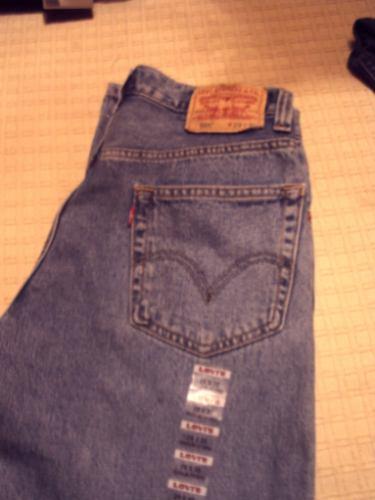 Lote de pantalones Levis oportunidad