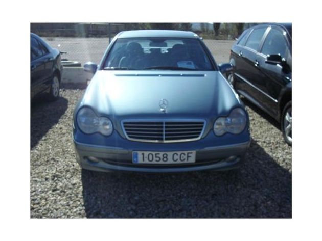 MERCEDES-BENZ CLASE C C 220 CDI AVANTGARDE