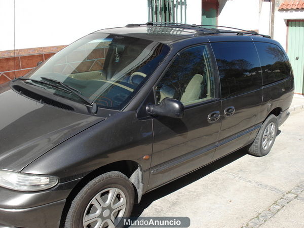 chrysler grand voyager(acepto cambios)