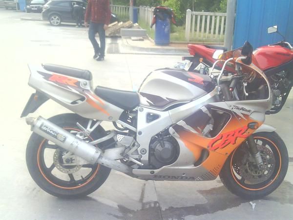 HONDA CBR 900M FIREBLADE