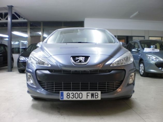 PEUGEOT 308 1.6 VTi Sport