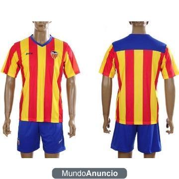 Valencia jerseys de fútbol 11-12 temporada jerseys en casa con los pantalones con parches