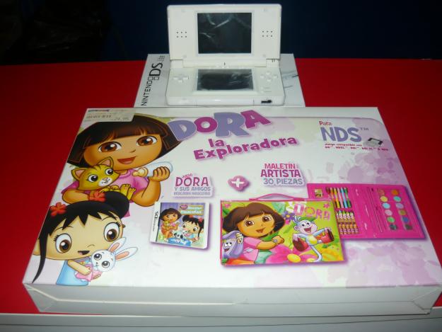 consola ds lait embalada y con juego de Dora la exploradora sin estrenar con garantia y ti