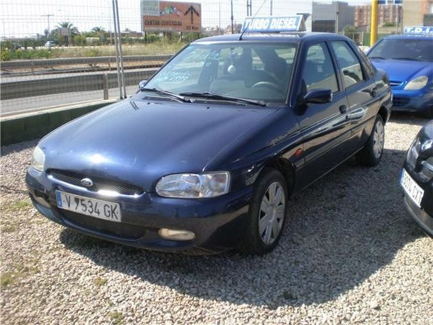 FORD Escort 1.8 TD Classic