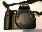 Nikon d3000 + objetivo 18-55 vr + accesorios originales - mejor precio | unprecio.es