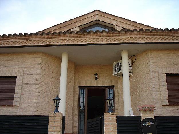 Chalet en Alberche del caudillo
