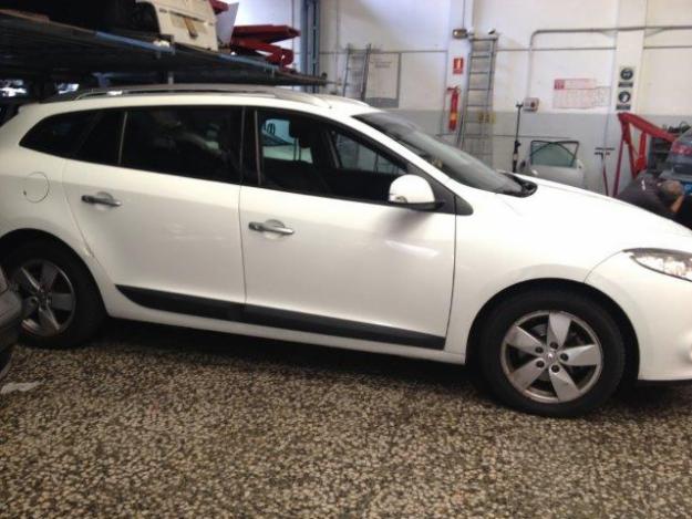 renault megane sport tourer dinamique