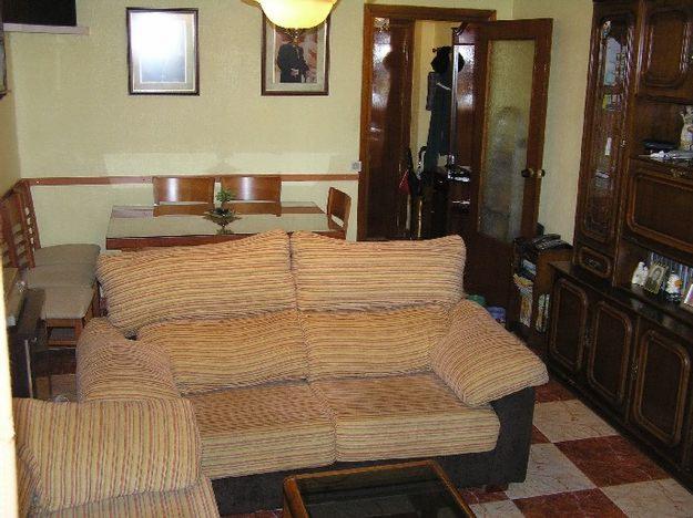 138.500 €. VENDO PISO FRENTE A PARQUE AMATE (SEVILLA)