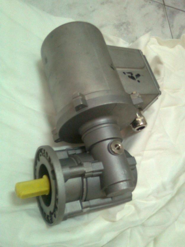 motor- reductor, convertidor de frecuencia, lector de tarjetas con 50 unidades