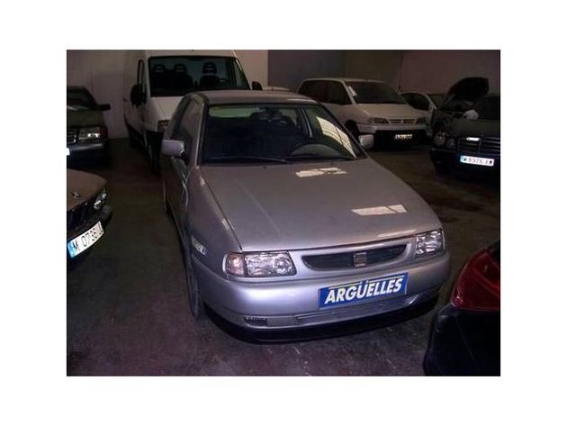 VOLKSWAGEN GOLF 1.6 TDI 90 CV A